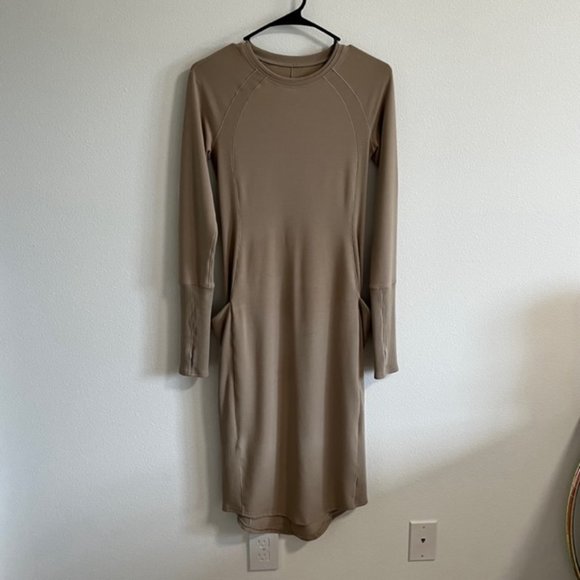 Lululemon | Om and On Dress | Size S 6 - Picture 2 of 4